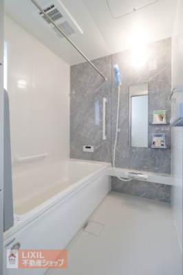  yznʐ^BؕCłqlƈꏏłƊ܂B