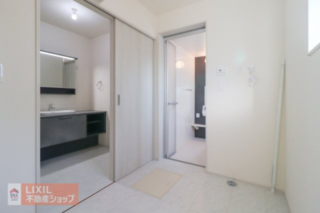  yh[Xy[Xznʐ^BƎȂǎg肪悭A󂪂₷łˁB