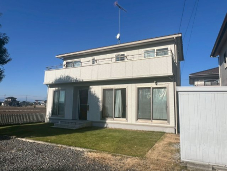 nOώʐ^ VvŖʂ̂ȂꂽfUCłBՓIȃX^CbVŁAZłO邱ƂȂOς͂łB