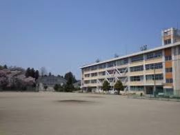 ���ӊ� �y���w�Z�z�F�s�{�s������쒆�w�Z�܂�979��