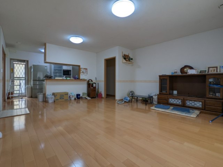 ���r���O �J�E���^�[�L�b�`���̂���L�X���r���O�I