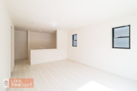  �y�_�C�j���O�z���n�����ʐ^�B�Ƒ��ł��낰��_�C�j���O�ł��B