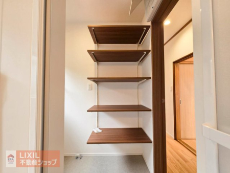 ���̑� �E�ߏꏊ�ɂ͒I�����Ă���̂Ń^�I���⒅�ւ��Ȃǎ��[�o�b�`��