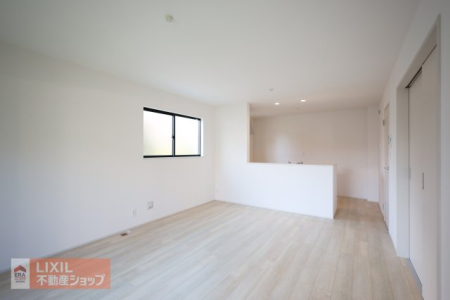 ���̑� ���C���i�ʐ^�͓��d�l�ʐ^�j