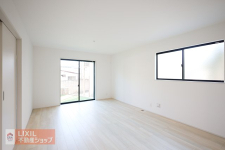 ���̑� �g�C���b�g�y�[�p�[�z���_�[�i�ʐ^�͓��d�l�ʐ^�j