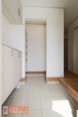 ���� �y���ցz�Ƃ̑���ۂ͌��ւŌ��܂邭�炢�d�v�ȏꏊ�B���ւ͉Ƃ̊�Ƃ����܂����䂪�Ƃ̃Z���X�����肰�Ȃ����������閣�͂��錺�֑�����y���݂̈�B 