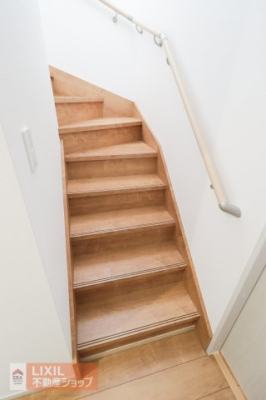 ���̑����� �y�����z���n�����ʐ^�B�K�i�͎肷�������D�w���񂩂炨�q�l�⍂��҂����S�ł��B