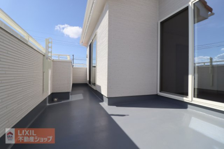 �o���R�j�[ �y�o���R�j�[�z�Q�K�o���R�j�[�͎�Q���Ɨm���ɖʂ��Ă�����󕨂���荞��Ŏ��[���邱�Ƃ��ł���̂łƂĂ��֗��ł��B���z�c���Q�����璼�ڃo���R�j�[�ցA���z�c�͂��ł��t�J�t�J