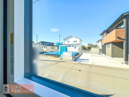 ���̑� ��������̓W�]�F�������̑����猩���镗�i���Z�������X�ɖ������v���X��������̒��߂�z�˂����J�����Ƌ��S�n�̗ǂ��������炵�܂���