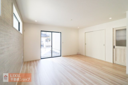  �y���r���O�_�C�j���O�z���n�����ʐ^�B�Ƒ��ŉ߂����邭�났�̋��