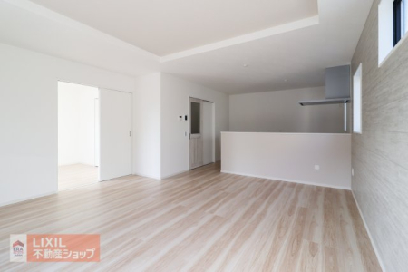  �y���r���O�_�C�j���O�z���n�����ʐ^�B�Ƒ��ŉ߂����邭�났�̋��