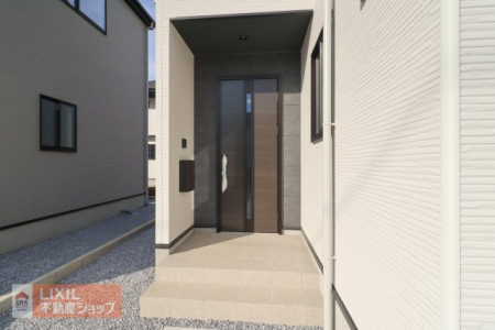  �y�G���g�����X�z���n�����ʐ^�B�������Ƃ������ցB���s���̂���|�[�`�ŉJ�̓������S�ł��B