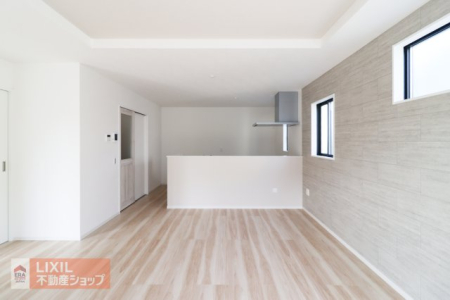  �y�_�C�j���O�z���n�����ʐ^�B�Ƒ��ł��낰��_�C�j���O�ł��B