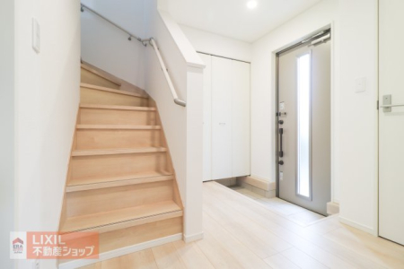 ���̑����� �y�����z���n�����ʐ^�B�K�i�͎肷�������D�w���񂩂炨�q�l�⍂��҂����S�ł��B