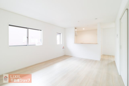  �y���r���O�_�C�j���O�z���n�����ʐ^�B�Ƒ��ŉ߂����邭�났�̋��