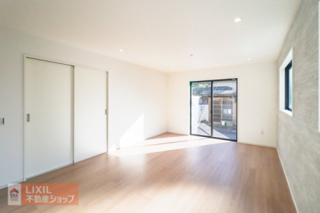  �y���r���O�_�C�j���O�z���n�����ʐ^�B�Ƒ��ŉ߂����邭�났�̋��