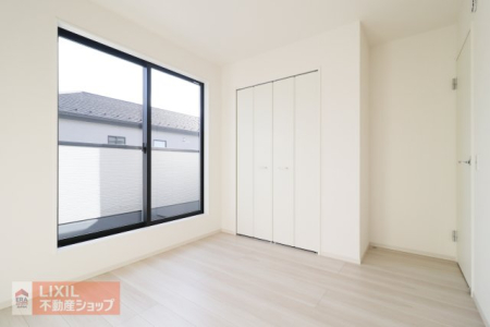 �Q�� �y�Q���z���n�����ʐ^�B���邢�̌��̓����Q���ł��B