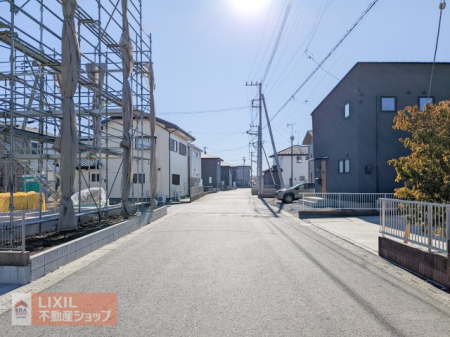 ���̑� �ՐÂȏZ��n�ł��B �O�ʓ��H��6������A�Ԃ̏o���肪�X�g���X�t���[��