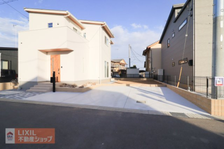  �y���ԃX�y�[�X�z���n�����ʐ^�B�������Ƃ������ԃX�y�[�X�ł��B