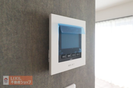  �yTV�C���^�[�z���z���n�����ʐ^�B�J���[TV�C���^�[�z���B