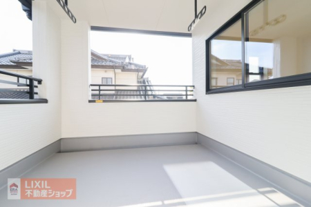 �o���R�j�[ �y�o���R�j�[�z���n�����ʐ^�B�L�X�o���R�j�[�ł��z�c����󕨂��������񊱂��܂���