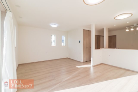  �y���r���O�_�C�j���O�z���n�����ʐ^�B�Ƒ��ŉ߂����邭�났�̋��