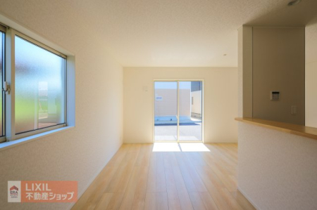  �y�_�C�j���O�z���n�����ʐ^�B�Ƒ��ł��낰��_�C�j���O�ł��B