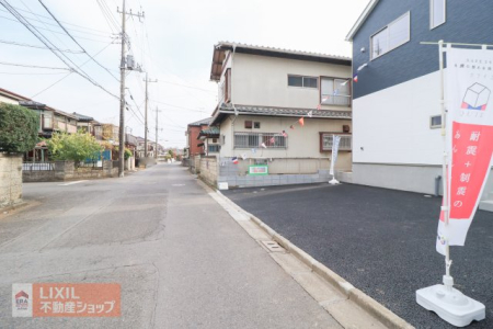 ���̑� �O�ʓ��H�̌��n�����ʐ^�ł��B��Ƃ�̂��铹����y�X���ԂȂǁA���n�ł��m�F���������B