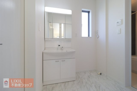 ���ʑ�E���ʏ� �y�������ʉ��ϑ�z���n�����ʐ^�B���Ƒ����������Ղ���[�ł��܂��I