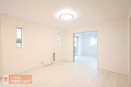  �y�_�C�j���O�z���n�����ʐ^�B�Ƒ��ł��낰��_�C�j���O�ł��B