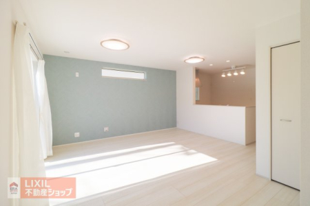  �y�_�C�j���O�z���n�����ʐ^�B�Ƒ��ł��낰��_�C�j���O�ł��B