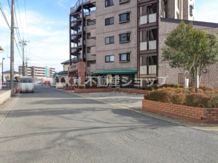 ���ӊ� �O�ʓ��H�B����Ⴂ���X���[�Y�ł��B