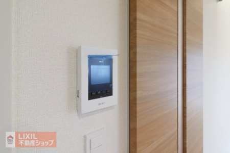  �yTV�C���^�[�z���z���n�����ʐ^�B�J���[TV�C���^�[�z���B