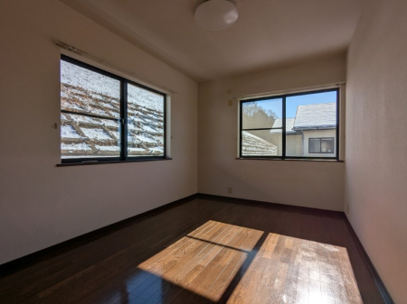 �q������ -