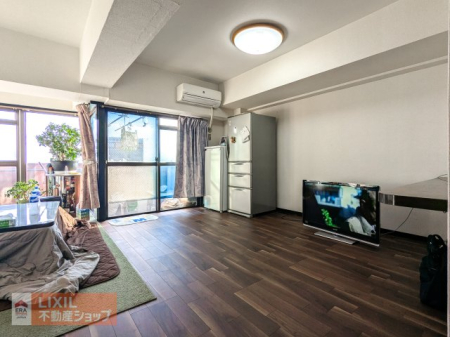  ������̑S�ʑ�����A�����Ղ�̗z�����~�蒍���_�C�j���O�ł��� �����͏Ɩ��v�炸�̖��邳�ŁA�S���炮���H���̎��Ԃ����߂������������܂���