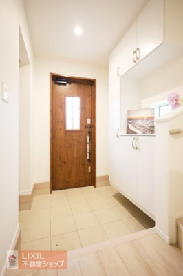 ���� �y���ցz������Ƃ������փX�y�[�X�I���邢��Ԃ����o�������܂��I�V���[�Y�{�b�N������U�炩��₷�����֎�����Еt���������萮������Ԃɂł��܂��B 