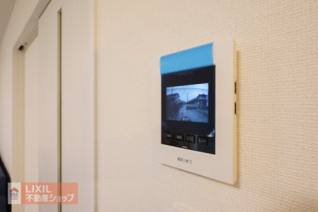  �yTV�C���^�[�z���z�J���[TV�C���^�[�z���B�J���[�ŉf����������̂ŁA�h�Ƒ΍�Ƃ��Ă�s�v�ȖK��̔����u���b�N�B 