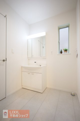 ���ʑ�E���ʏ� �y�������ʉ��ϑ�z��Ƃ�̐��ʃX�y�[�X�Œ��̐g�x�x�����K�X���[�Y�B�R�ʋ��Ŕ��̃Z�b�g�₨���ς��X�g���X�Ȃ����Ȃ���΁A�C���ǂ��ʋΒʊw�Ɍ������܂��􋾂̗��͂����Ղ�Ǝ��[�X�y�[�X��W�������� 