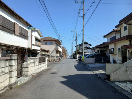 ���̑� �y�O�ʓ��H���n�ʐ^�z�����瓌�փJ�������������B�e�ł��B