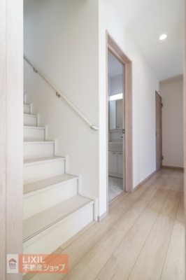 ���̑����� �y�����z���n�����ʐ^�B�K�i�͎肷�������D�w���񂩂炨�q�l�⍂��҂����S�ł��B