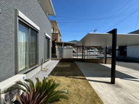 ���̑� �V�R�ŁA�O���������Ă���܂��B