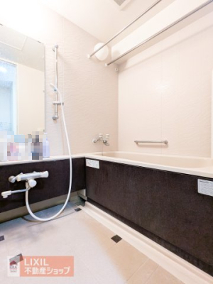 ���� �������Ƃ����o�X���[�����A���X�̖Z������Y�ꂳ���Ă������₵�̋�ԂɁB���������ӂ������ƁA�S�n�悢��Ԑ݌v���A�ґ�ȃo�X�^�C�������o���܂��B