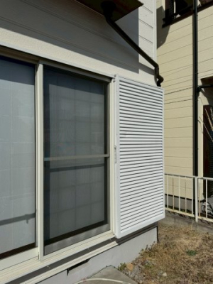  �h�Ɩʂ����łȂ��A�f�M��h�����ʂ����҂ł���J�˕t���I