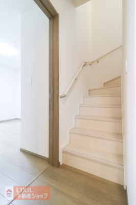 ���̑����� �y�����z���n�����ʐ^�B�K�i�͎肷�������D�w���񂩂炨�q�l�⍂��҂����S�ł��B