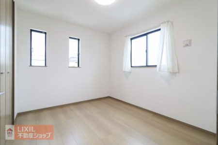 �Q�� �y�Q���z���n�����ʐ^�B���邢�̌��̓����Q���ł��B