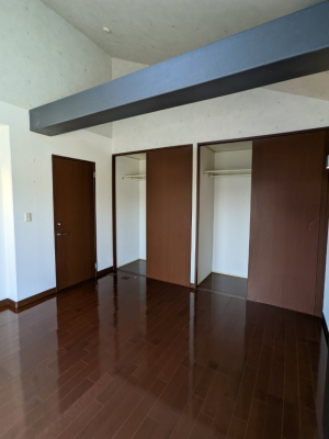 ���[ �傫�Ȏ��[�@�E�H�[�N�C���N���[�b�g�����[�ʂ͑����ł�