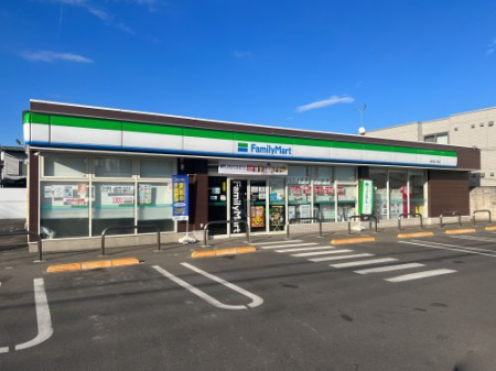 ���ӊ� �y�R���r�j�G���X�X�g�A�z�t�@�~���[�}�[�g���̋{�����ړX�܂�741��