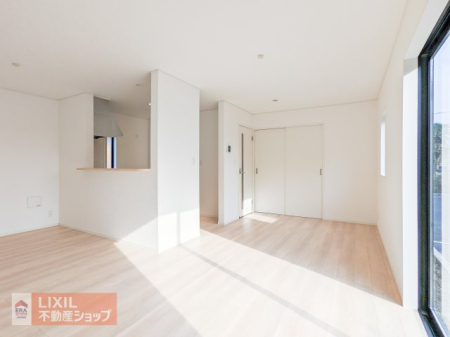  �y���r���O�_�C�j���O�z���n�����ʐ^�B�Ƒ��ŉ߂����邭�났�̋��