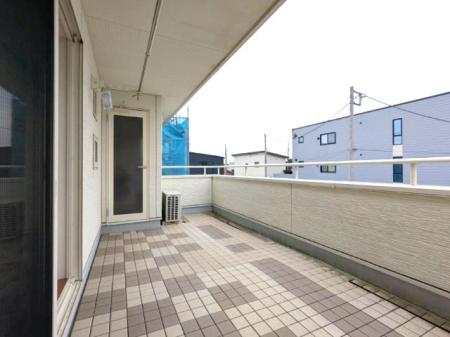 �o���R�j�[ �������ŋx�݂̓��ɂ܂Ƃ߂Ă����������ꍇ�ł����s���̂���o���R�j�[�ň�C�ɊO�����ł��܂��B 