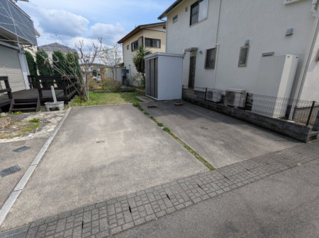  �Q�����Œ�߂���J�[�X�y�[�X